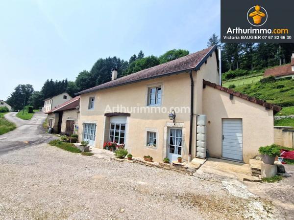 Vente Maison 6 pièces 195 m2 à Orgelet