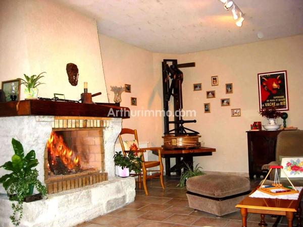 Vente Maison 6 pièces 195 m2 à Orgelet