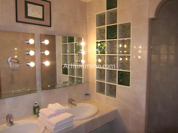 Vente Maison 6 pièces 195 m2 à Orgelet