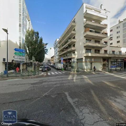 Appartement à louer 2 pièces 46.5m²