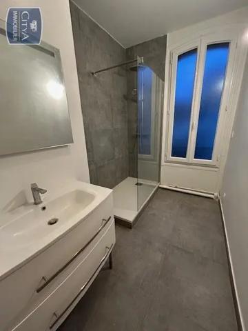 Maison à louer 5 pièces 93.28m²