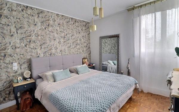 Appartement à vendre    4 pièces • 74,24 m2 Saint-Cyr-l'École