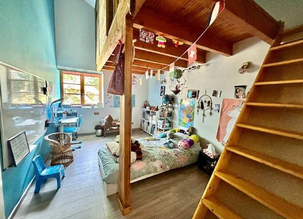 Maison à vendre    8 pièces • 495 m2 Verneuil-sur-Vienne