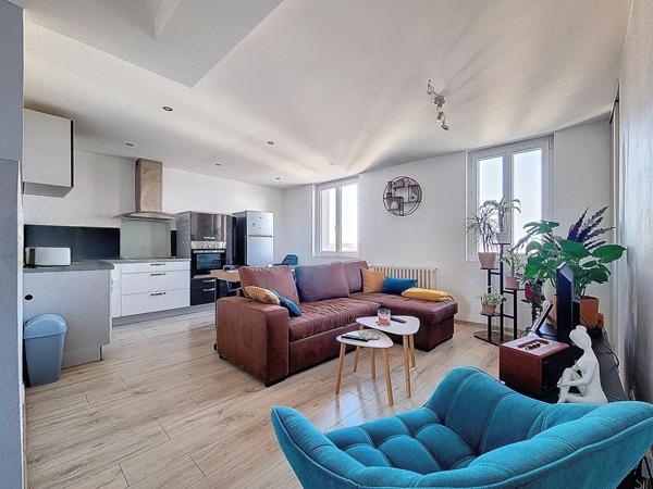 INVESTISSEMENT CLÉ EN MAIN – T3 55,20 m² – Lamartine – VENDU LOUÉ – à 300 m de la gare SNCF