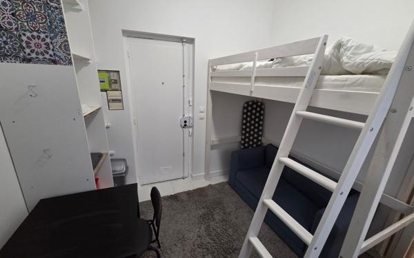 Appartement à louer    1 pièce •  Paris 18