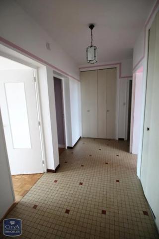 Appartement à louer 2 pièces 55.1m² Longvic (21600)