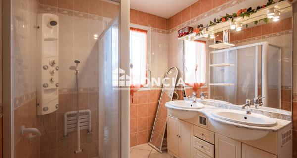À vendre Maison 4 pièces 95 m² - Calmont 12450