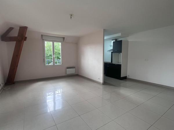 Beau F3 d'une superficie de 71,19m², idéalement situé dans une résidence calme et sécurisée