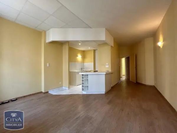 Appartement à louer 4 pièces 73m²