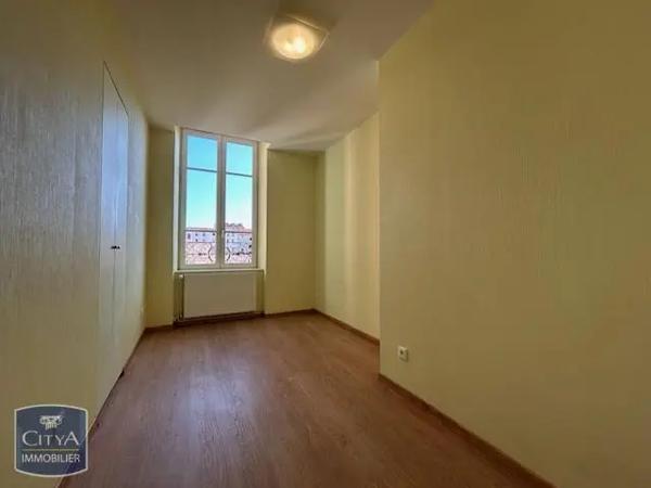 Appartement à louer 4 pièces 73m²