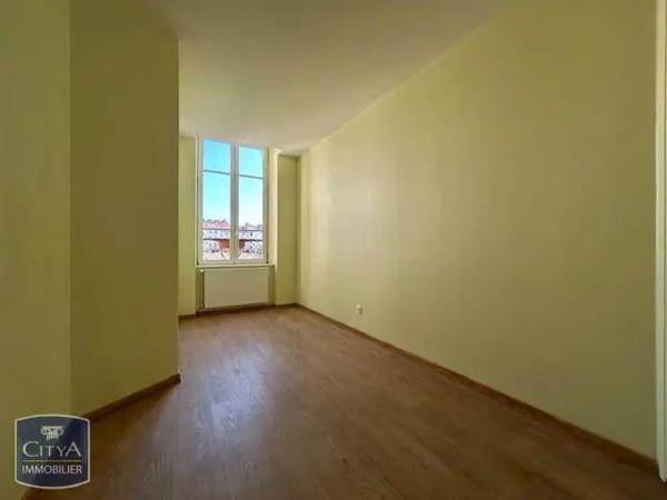 Appartement à louer 4 pièces 73m²