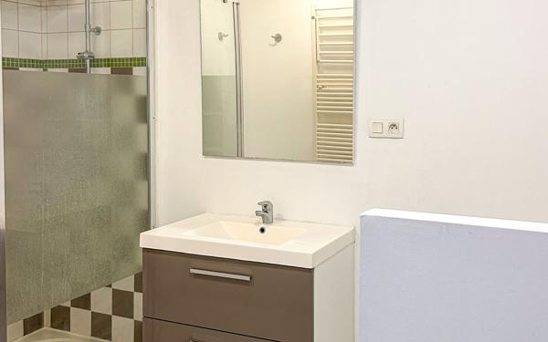 Appartement à vendre    2 pièces • 39,80 m2 Pau