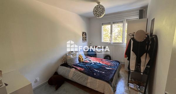 Location Appartement 5 pièces 104 m² - Francheville 69340