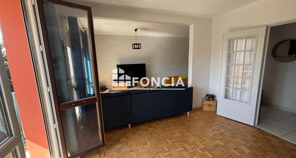 Location Appartement 5 pièces 104 m² - Francheville 69340