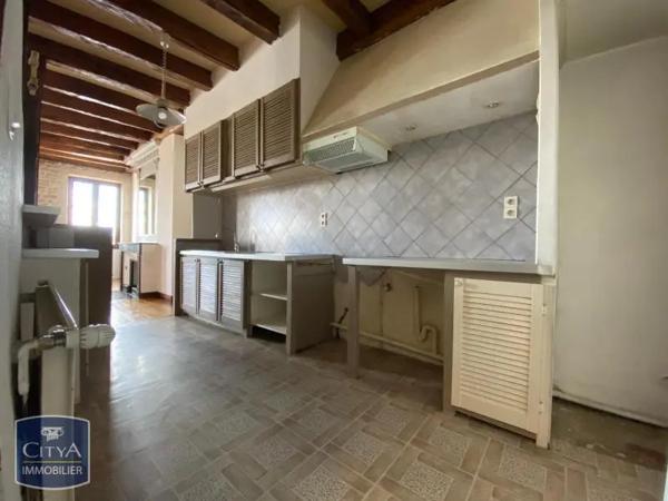 Appartement à louer 3 pièces 116.9m² Mâcon (71000)