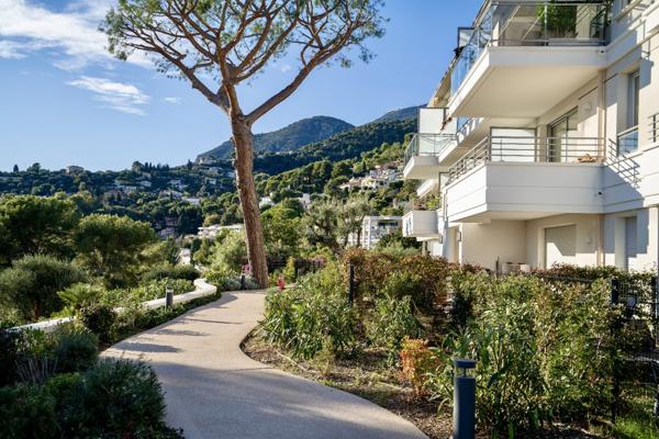 Appartement à ROQUEBRUNE CAP MARTIN (06190)