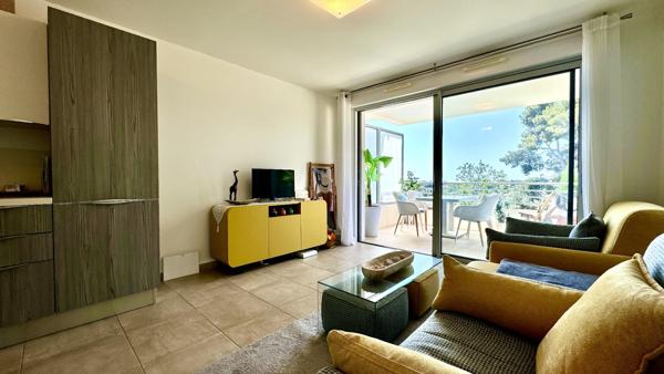 Appartement à ROQUEBRUNE CAP MARTIN (06190)