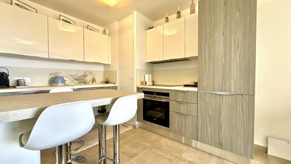 Appartement à ROQUEBRUNE CAP MARTIN (06190)