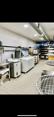 Mur et fonds de commerce avec fort potentiel de développement