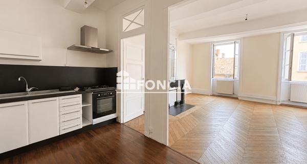 À vendre Appartement 3 pièces 110 m² - Villefranche-sur-saône 69400