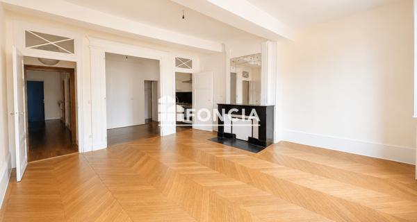 À vendre Appartement 3 pièces 110 m² - Villefranche-sur-saône 69400