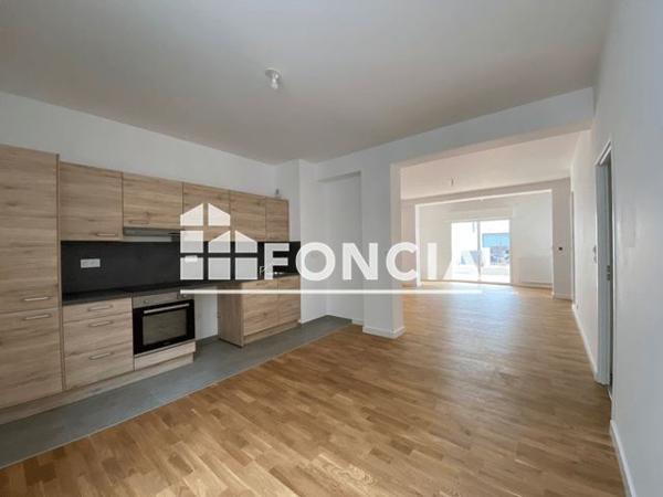 Location Appartement 4 pièces 91.99 m² - 8 - 10 RUE DE LA VERRERIE Nantes 44000
