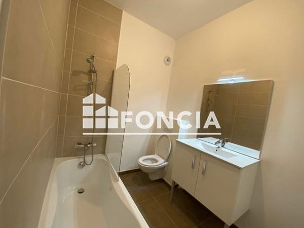 Location Appartement 4 pièces 91.99 m² - 8 - 10 RUE DE LA VERRERIE Nantes 44000