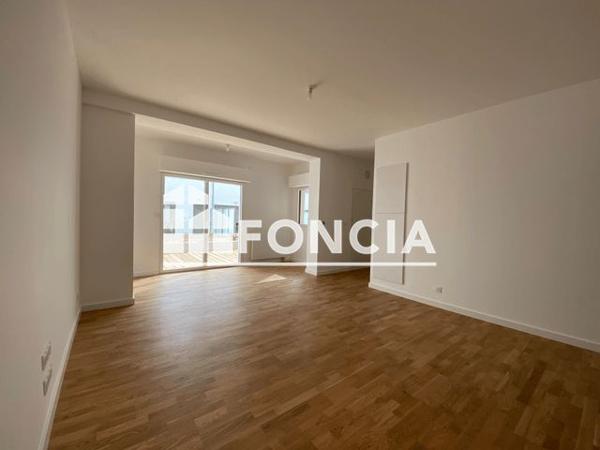 Location Appartement 4 pièces 91.99 m² - 8 - 10 RUE DE LA VERRERIE Nantes 44000