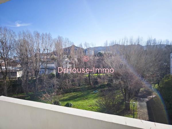 Appartement à vendre 4 pièces de 97 m²