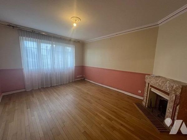 LISIEUX BEL APPARTEMENT T5 110m² Lumineux avec garage cave et jardin