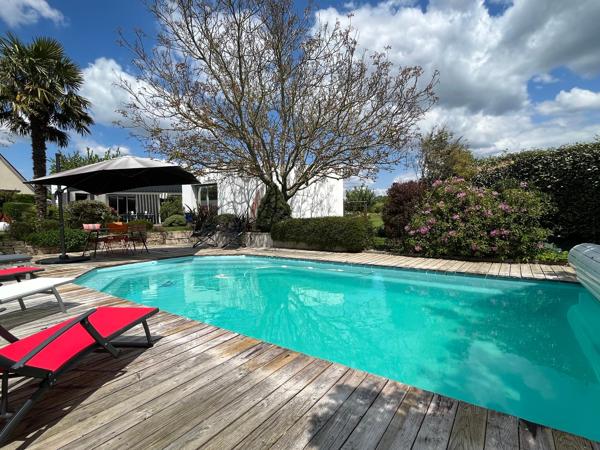Maison * 7 pièces * 200 m² * 56000 VANNES