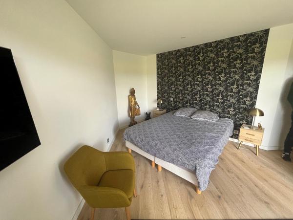 Maison * 7 pièces * 200 m² * 56000 VANNES