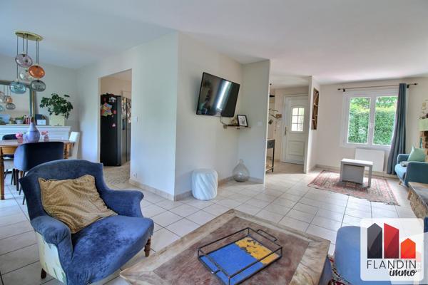 Maison mitoyenne 1 côté à vendre, 7 pièces - Charly 69390