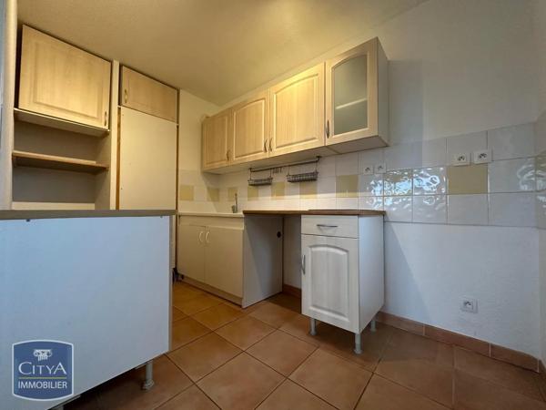 Appartement à louer 3 pièces 56.87m² Vedène (84270)