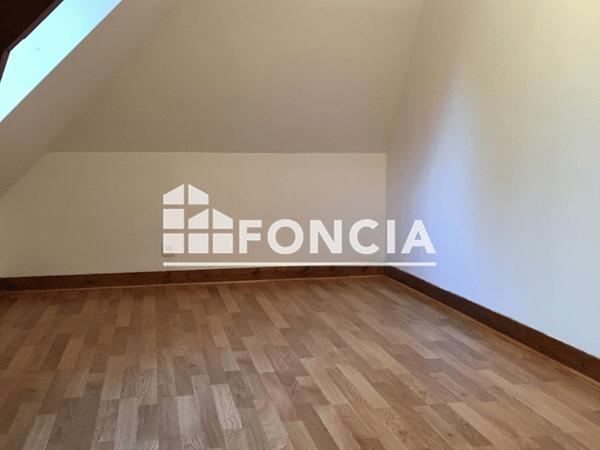 Location Maison 5 pièces 91.99 m² - 75 SENTE DE L'EGLISE Reux 14130