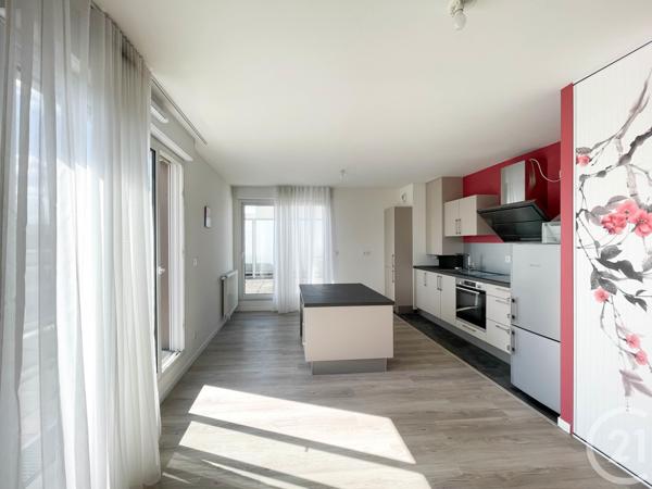 Appartement T3 à vendre  4 pièces - 76 m2 ST BERTHEVIN - 53