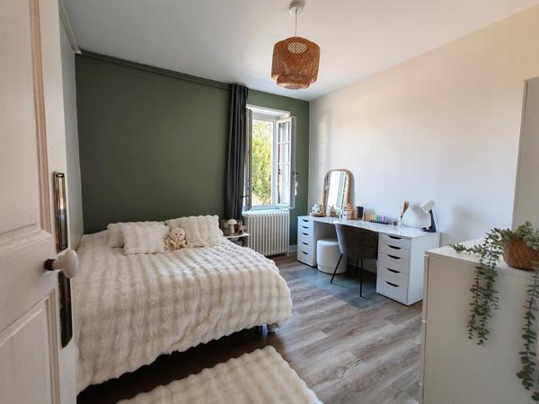 Demeure Haussmannienne et son parc paysager, en coeur de ville