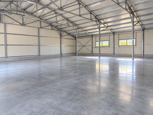 Local commercial 210 m2