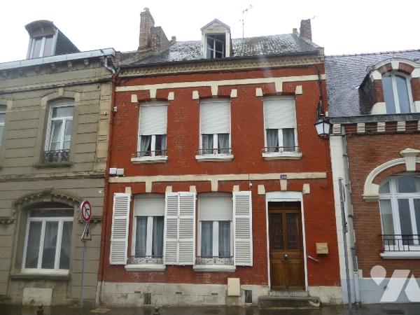 Maison 7 pièces, garage, jardin.