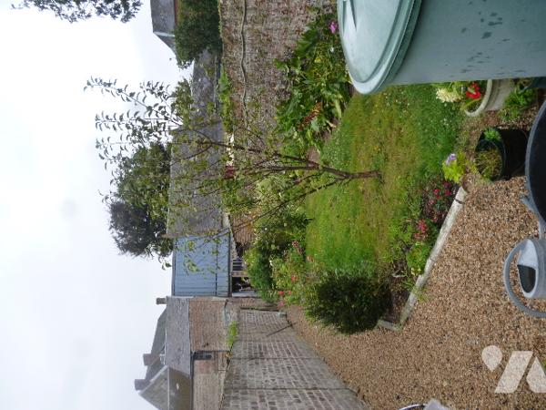 Maison 7 pièces, garage, jardin.