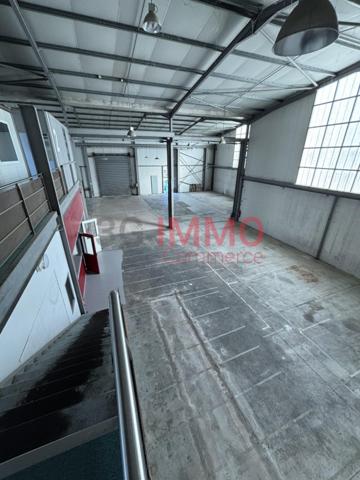 Location / Local Industriel / Bâtiment