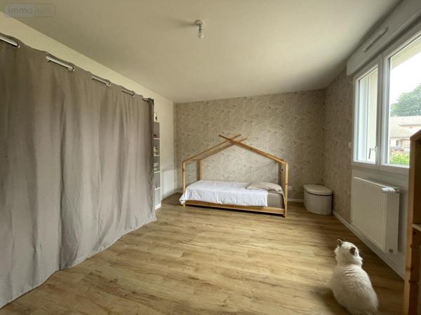 Maison à vendre à Montfort-le-Gesnois dans la Sarthe (72450), ref : 72033-350