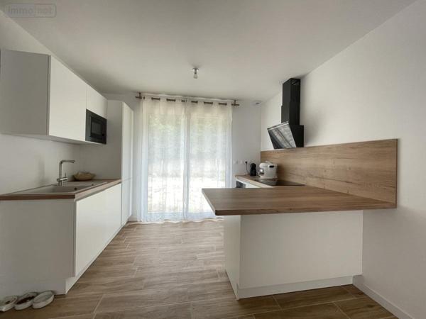 Maison à vendre à Montfort-le-Gesnois dans la Sarthe (72450), ref : 72033-350