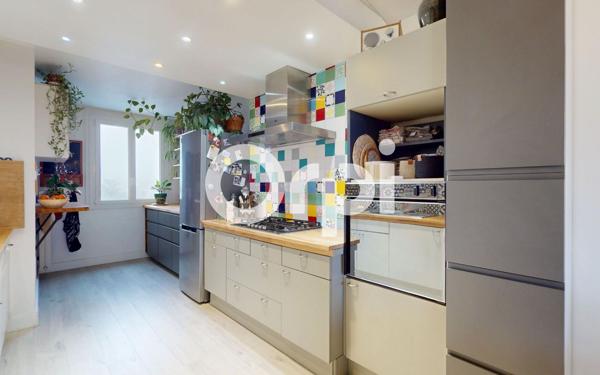 Appartement à vendre    4 pièces • 99 m2 Bron