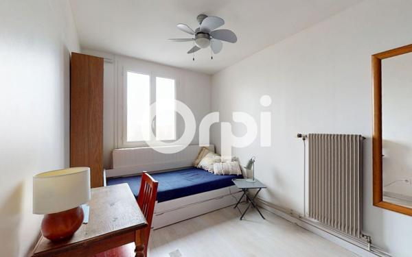 Appartement à vendre    4 pièces • 99 m2 Bron