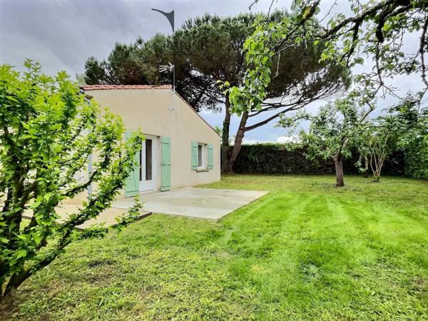 AGRÉABLE MAISON de plain-pied - Brizambourg (réf. 61009)