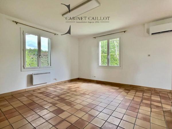 AGRÉABLE MAISON de plain-pied - Brizambourg (réf. 61009)