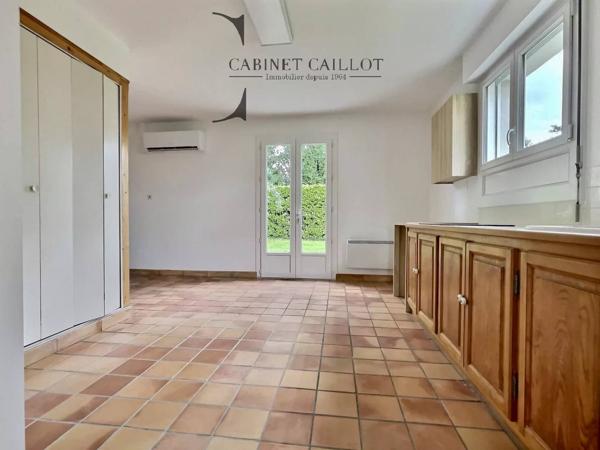 AGRÉABLE MAISON de plain-pied - Brizambourg (réf. 61009)