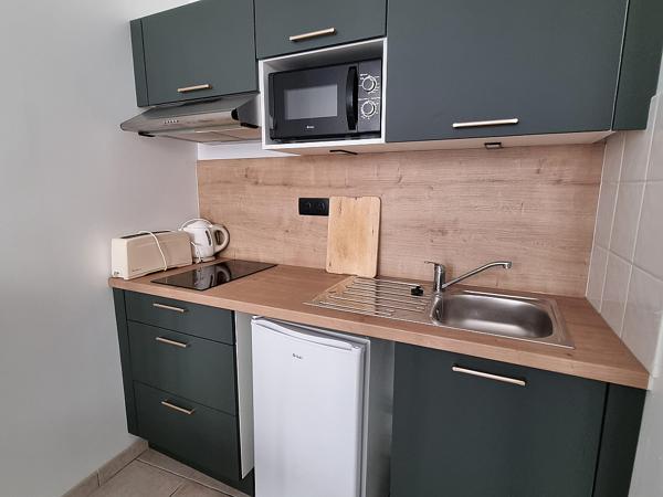 STUDIO MEUBLE - 1 PIECE