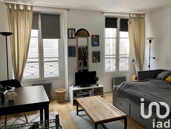 Appartement 1 pièce de 24 m² à Paris (75007)